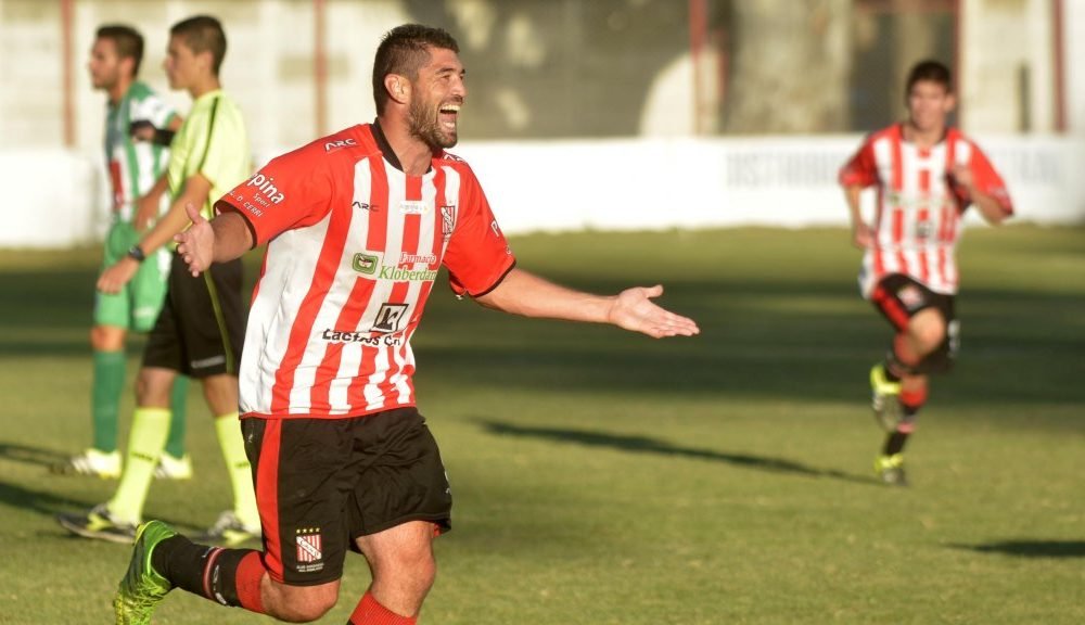Mariano Mc Coubrey será refuerzo de Villa Mitre