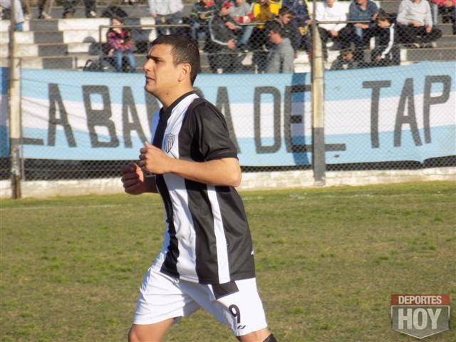 Marcelo Ocanto lleva sus goles a Pergamino