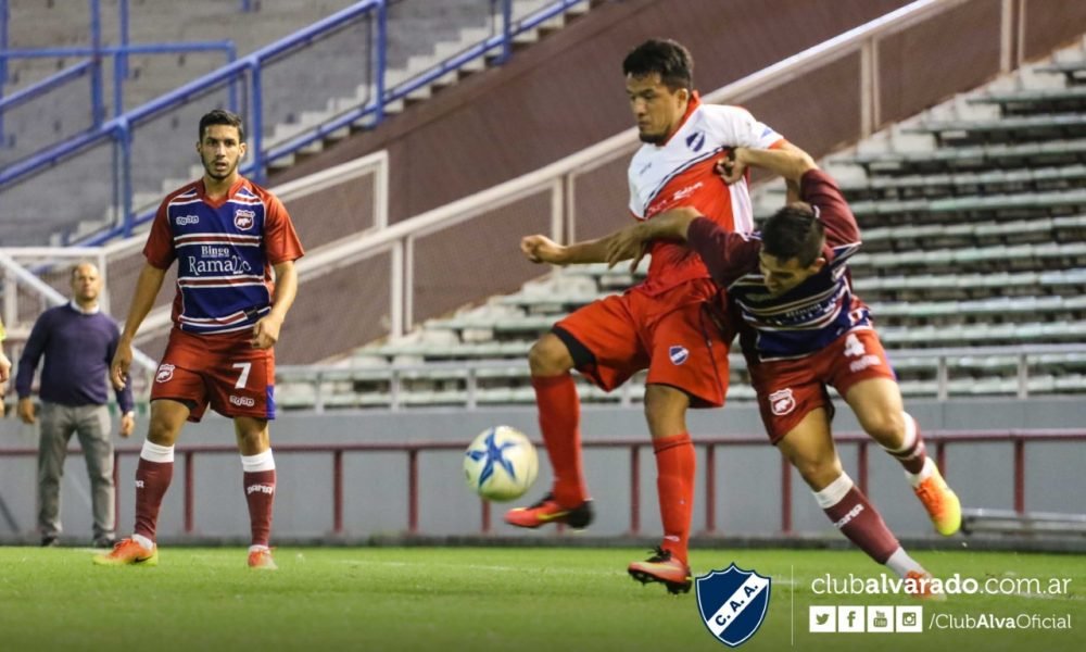 Alvarado sacó pasaje a la segunda fase