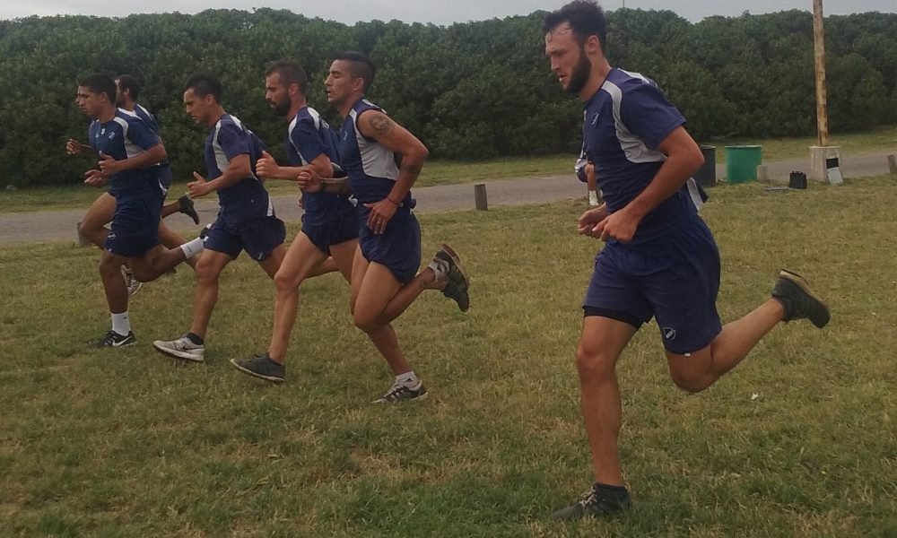 Alvarado arráncó la parte más dura de la pretemporada