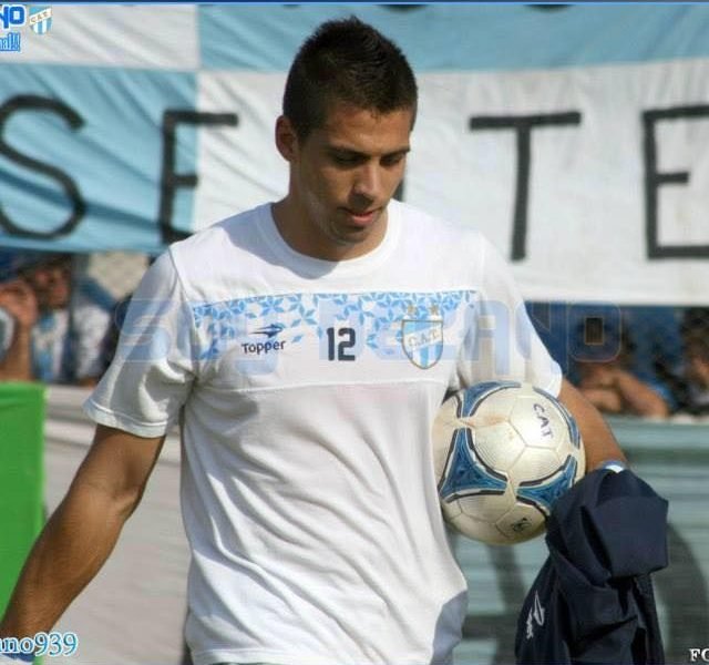 Maximiliano Flores es el arquero elegido en Tiro de Morteros