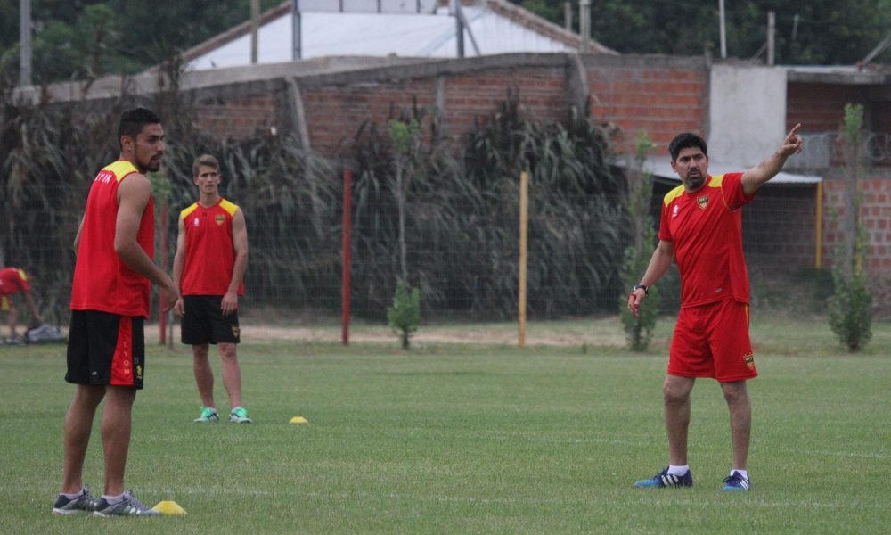 Dominguez acorta el plantel
