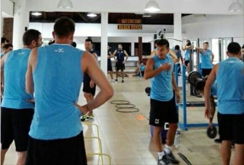 Gimnasia trabaja al ritmo de Gamboa