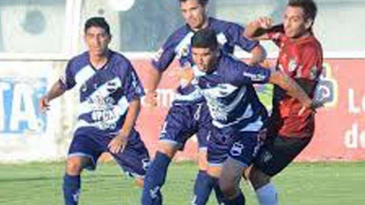 El volante Franco Santillán apunta al ascenso con Estudiantes