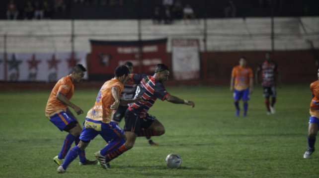 Triunfo en casa para el Cruzado