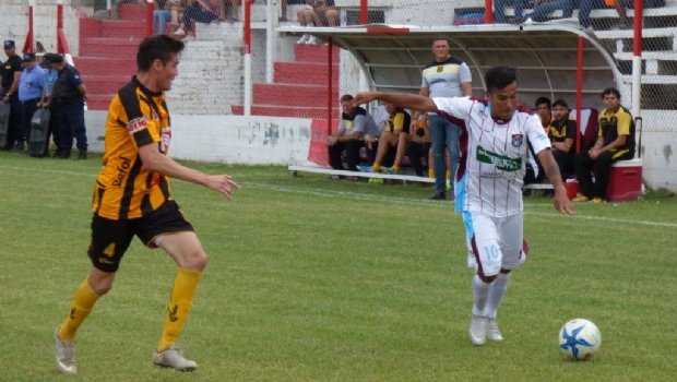 Enojo en Unión Aconquija por la suspensión del partido ante Mitre