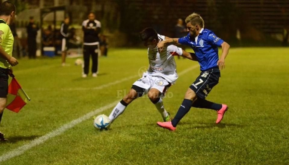 El Albo goleó al Merengue y dejó la serie casi definida