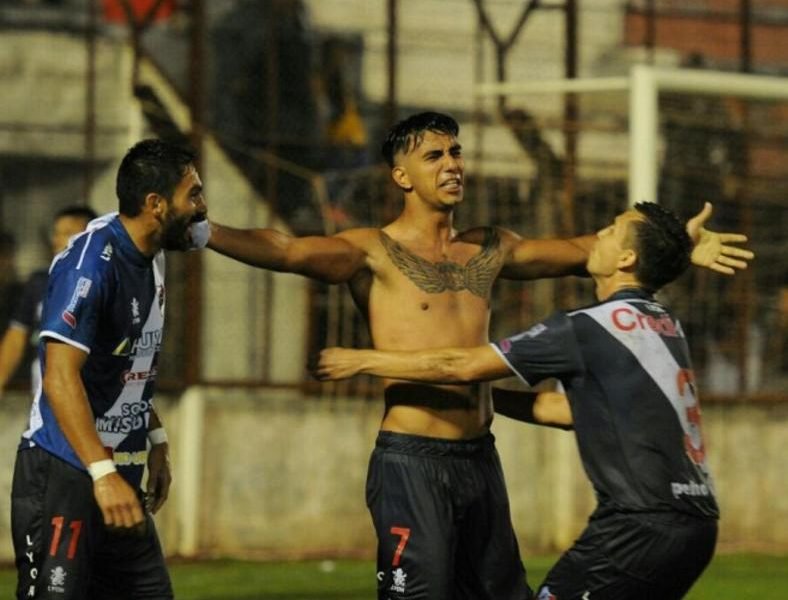 Guaraní le ganó a Sol y salió del descenso