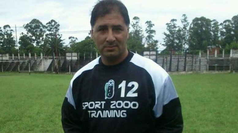 Tras la derrota, Godoy dejó la dirección técnica de Zapla