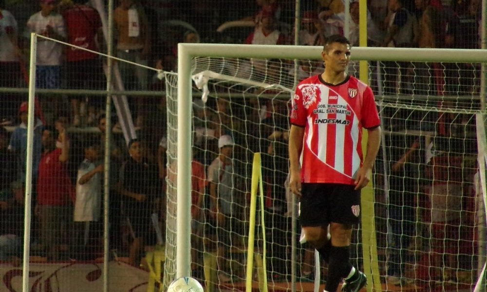 César Gonzalez se transformó en refuerzo de Atlético Uruguay