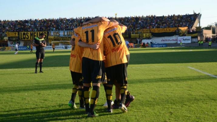 Triunfazo del Aurinegro que se ilusiona