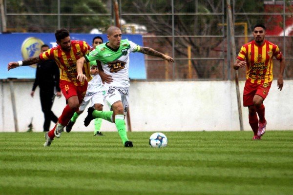 Chicago derrotó a Boca Unidos en Corrientes