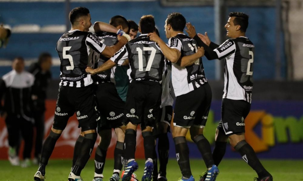 Gimnasia dio la nota venciendo a Quilmes en los penales