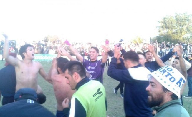 Atenas ganó por penales y vuelve al Federal B