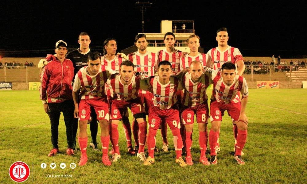 Alumni sigue sumando refuerzos