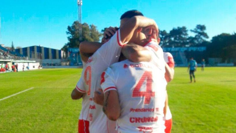 San Martín goleó a Almagro y recuperó la sonrisa