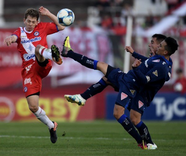 Los Andes amargó a Argentinos sobre el final
