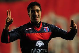 Garra charrúa para el Sojero