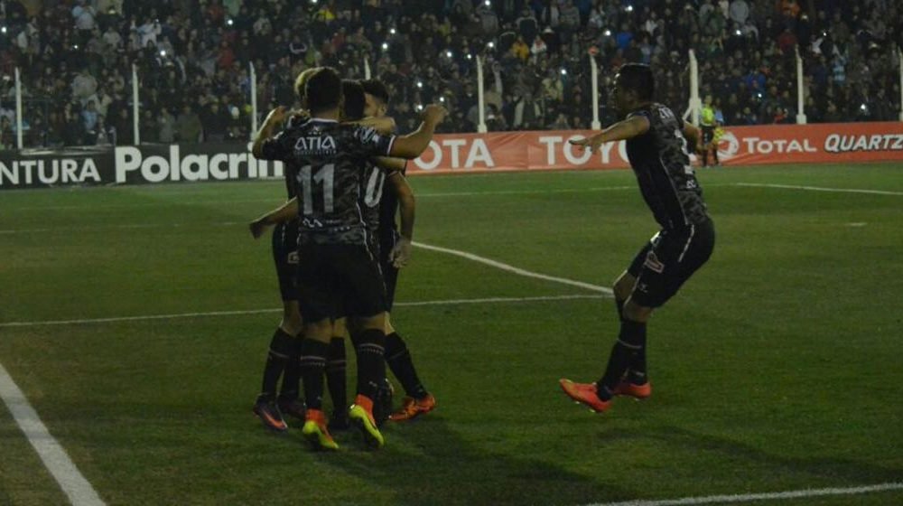 Instituto eliminó a Argentinos y ahora espera por River o Atlas