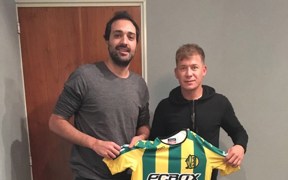 González: «Me convenció la idea que tiene Perazzo»