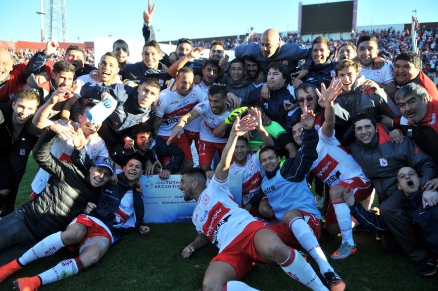 Morón dio la nota y eliminó a San Lorenzo de la Copa Argentina