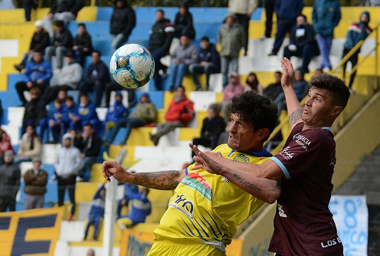 Juventud Unida empataron sin goles ante Unión Aconquija por la primera fecha pendiente