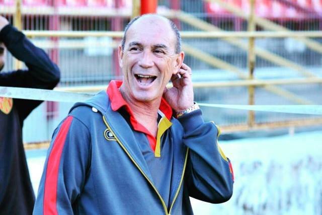 Rolando López es el nuevo entrenador de Fontana