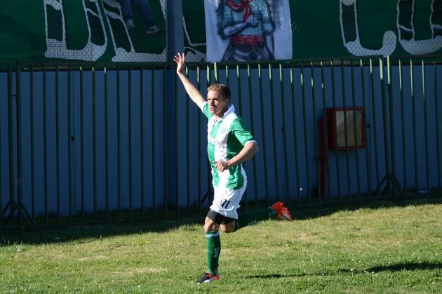 Estudiantes de San Luis ganó en su debut