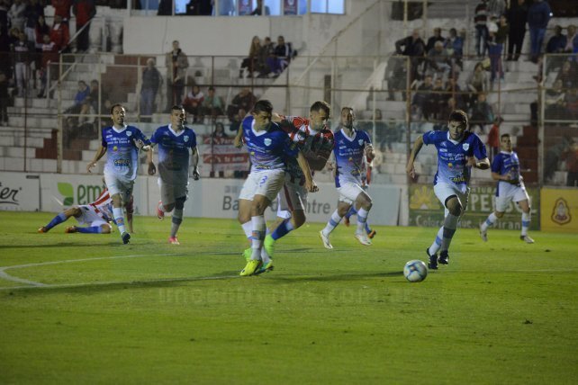 No hubo goles en el duelo entrerriano