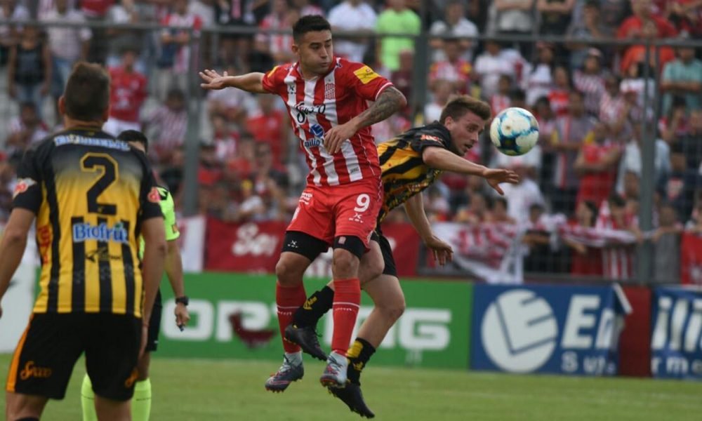 Mitre reaccionó a tiempo y empató con San Martín en Tucumán