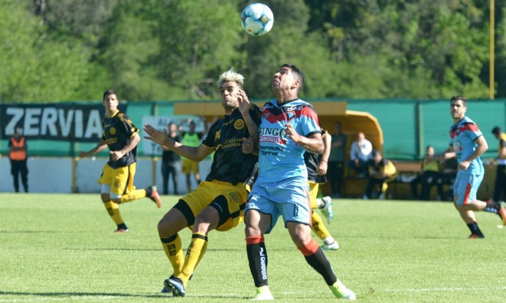 Flandria igualó con Brown y sumó su primera unidad