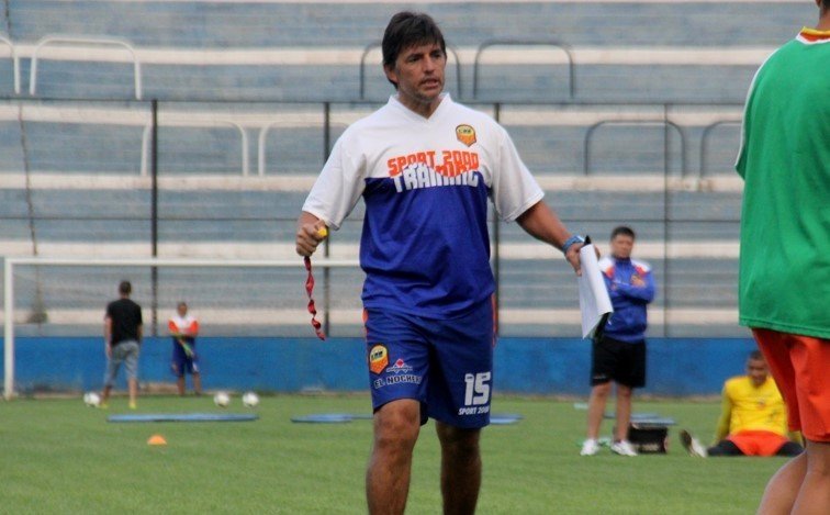 «Pico» Salinas es el nuevo DT de Guaraní