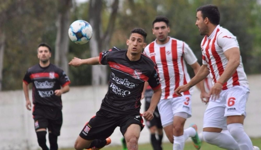 Sansinena perdió 2 a 1 ante Independiente de Neuquén