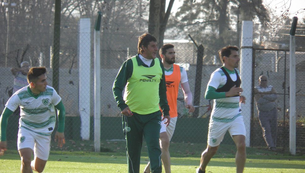 Quiroz se fue de Sarmiento