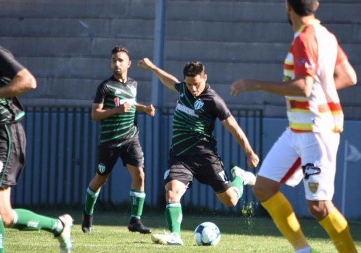 El Verde reaccionó a tiempo y se quedó con el triunfo en La Punta
