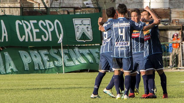 Juventud Unida logró una gran victoria frente a Ferro como visitante