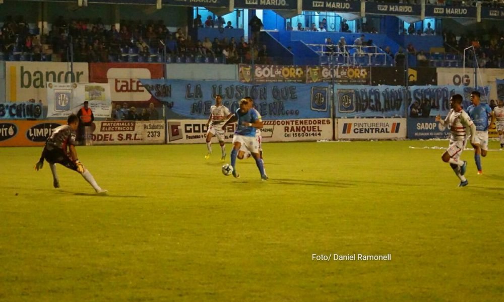 Estudiantes aplastó a Huracán Las Heras y continua en puestos de clasificación