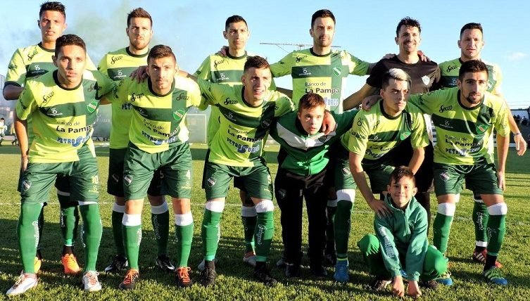 Ferro goleó a Deportivo Madryn y es líder