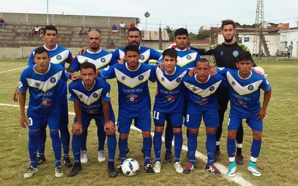 Sol de América tuvo que sufrir en los penales para llegar a semifinales