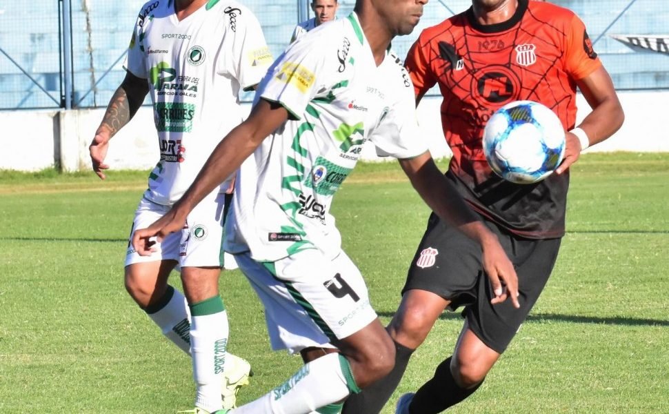Patria no perdonó los errores de Mandiyú