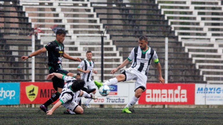 Cipo con un cambio para recibir a Ferro