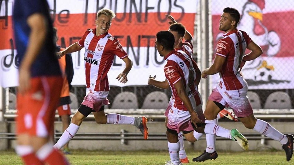 Instituto le ganó a Morón en el debut de Darío Franco