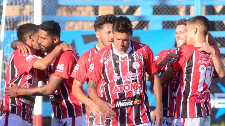 Otra baja para Huracán: se desvinculó César Leguizamón Arce