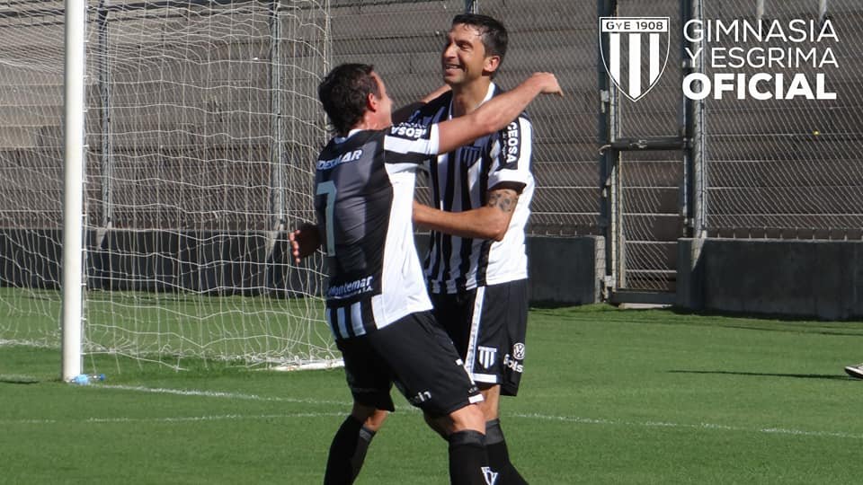 Gimnasia ganó un partidazo ante Unión de Villa Krause y cerró la fase invicto