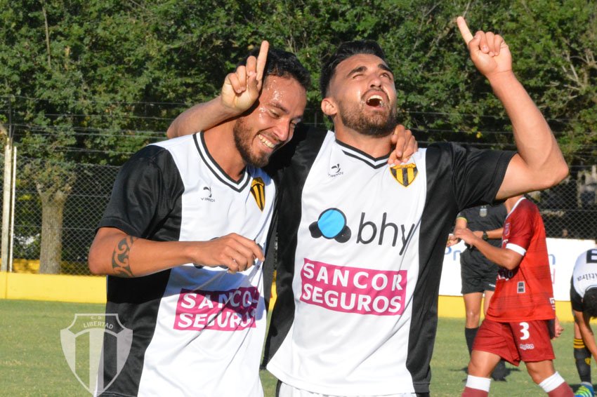 Libertad sorprendió a Defensores en Sunchales