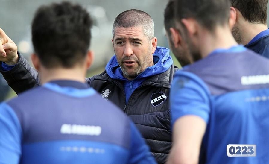 Giganti retorna a Alvarado