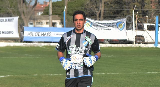 Astuti: «Con el penal atajado nos quedamos con medio ascenso»