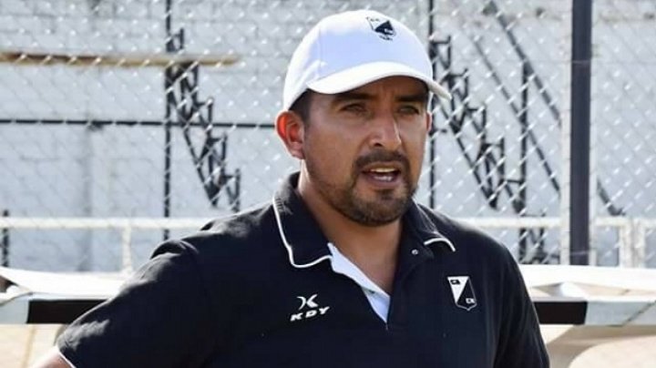 Acosta ya es DT de Gimnasia