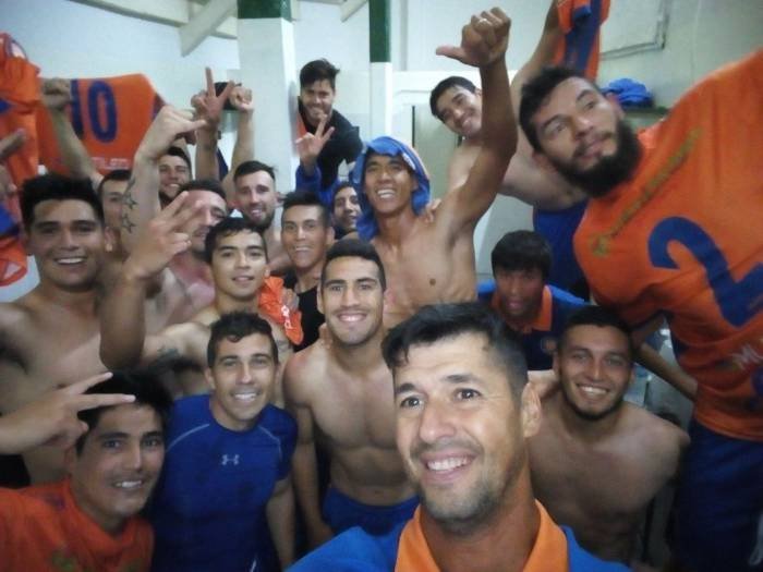 El «naranja» dio el batacazo y clasificó sobre la hora
