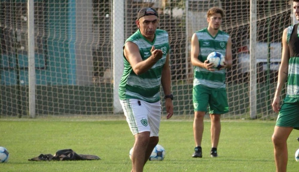 Delfino: “La idea es tener un equipo intenso como frente a Instituto”